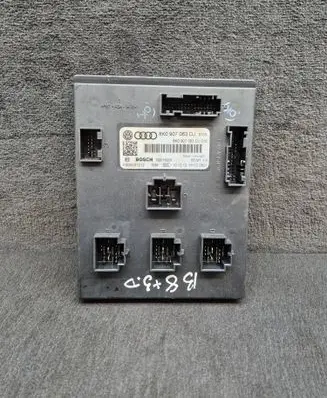 Audi A4 S4 B8 8K Comfort/convenience module 8K0907063DJ