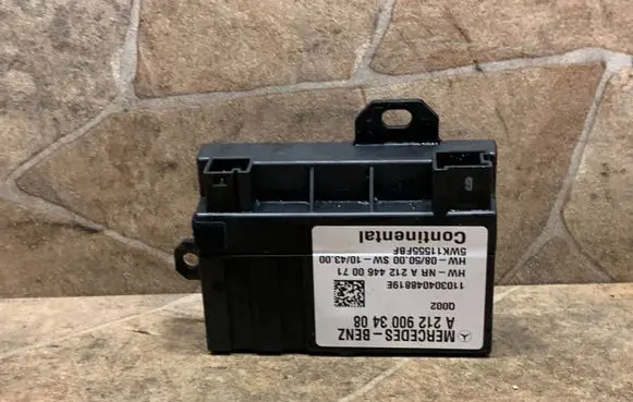Mercedes-Benz E W212 Fuel injection pump control unit/module A2129003408