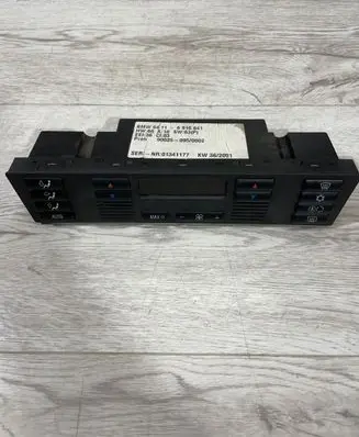 BMW 5 E39 Climate control unit 6916641 01341177 900250950002