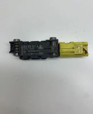 Audi A6 S6 C6 4F Airbag deployment crash/impact sensor 8E0959651A