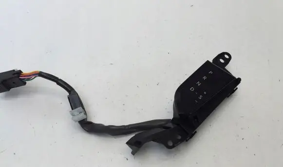 Lexus UX Gear shift selector indicator 76L905