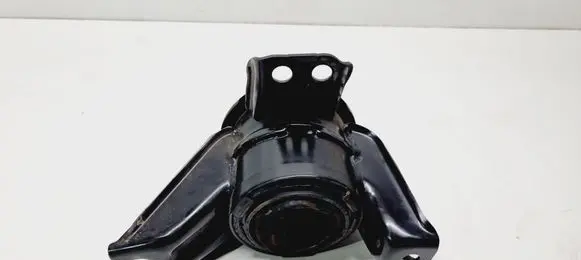 Engine mount bracket