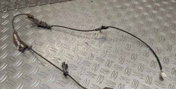 Toyota Auris E180 Rear ABS sensor wiring 