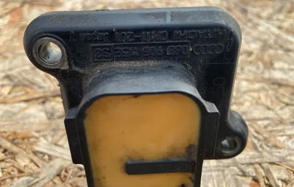 Audi TT Mk1 High voltage ignition coil 06B905115E