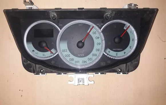 Toyota Corolla Verso E121 Speedometer (instrument cluster) 838000F060L