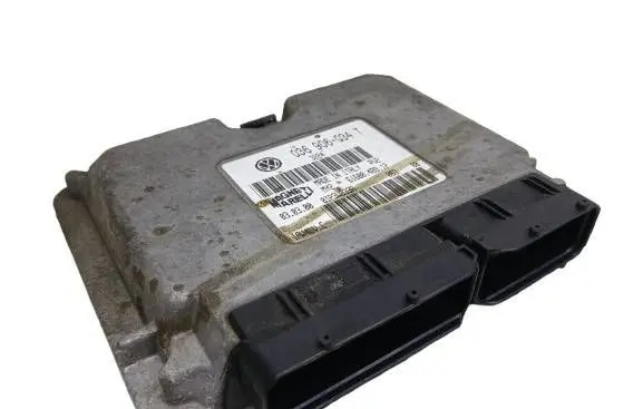 Skoda Fabia Mk1 (6Y) Engine control unit/module 036906034T-KASACJA 036906034T IAW4LV.C