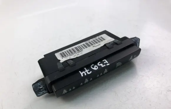 Nissan Qashqai Other devices 68260JD92A