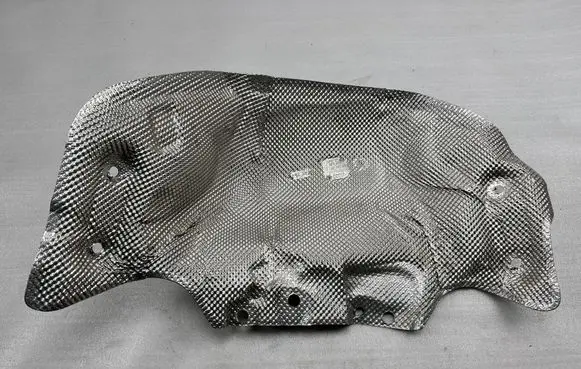Audi A8 S8 D4 4H Heat shield in engine bay 4H0825621
