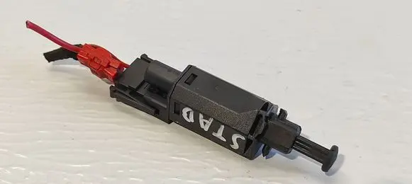 Volkswagen Transporter - Caravelle T4 Brake pedal sensor switch 191945515B