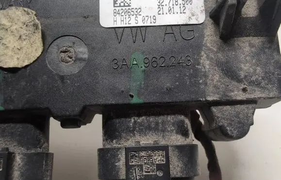 Audi A6 S6 C7 4G Tailgate/trunk control unit/module 3AA962243 32718500 84206532