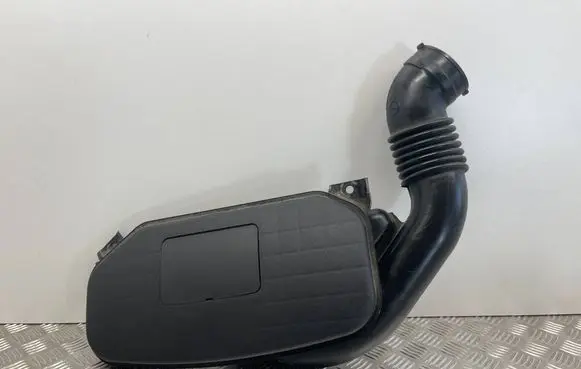 Subaru Outback Intake resonator 16545AA03