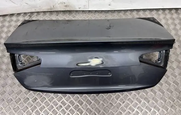 Audi A4 S4 B8 8K Tailgate/trunk/boot lid 