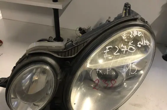 Mercedes-Benz E W211 Headlight/headlamp