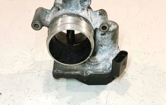 Volkswagen Polo V 6R Throttle valve 03L128063K A2C53369978 2204101217