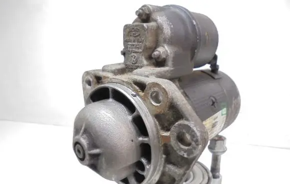 Volkswagen Polo III 6N 6N2 6NF Starter motor 085911023E