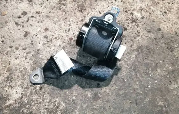 Nissan Juke I F15 Rear seatbelt 620240700A 619870600D