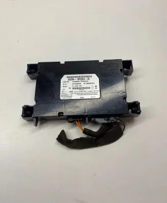 Volvo S80 Bluetooth control unit module 6G9N19C024AL 30786281AA 31210292AA