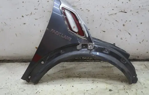 Mini Cooper Countryman R60 Fender