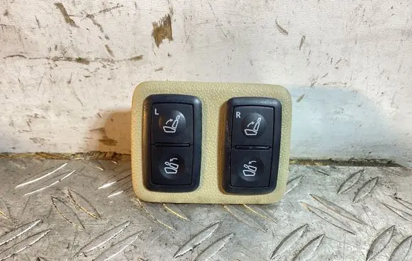Mercedes-Benz GL X164 Seat control switch JC389989