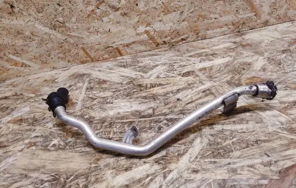 Porsche Panamera (970) Engine coolant pipe/hose 97010604504