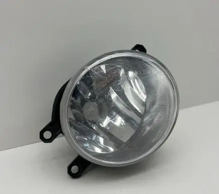 Toyota C-HR I Front fog light 90008495 90008490