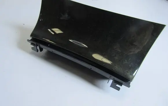 Mercedes-Benz E W211 Car ashtray a2116802852-merc2 a2116802852
