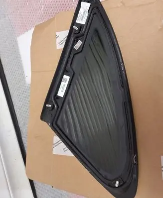 Porsche Macan (95B) Rear side window 95B845298XN