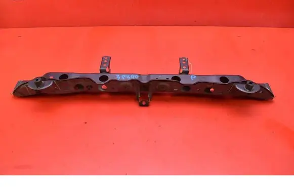 Toyota Yaris Front bodywork piece 