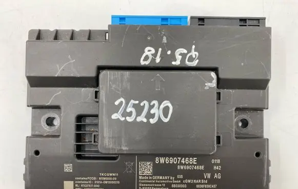 Audi Q5 SQ5 FY Gateway control module 8W6907468E