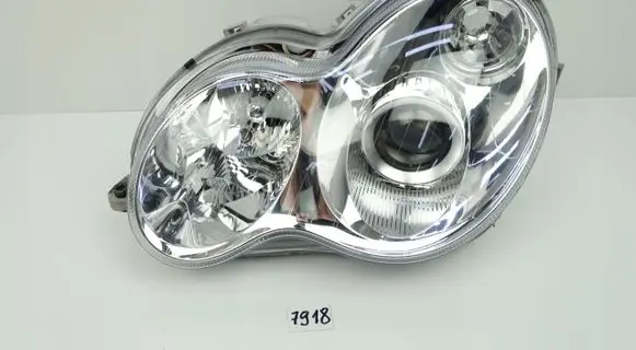 Mercedes-Benz C W203 Headlight/headlamp A2038203759