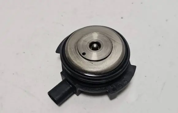 BMW 4 F32 F33 Other engine bay part 7614288 1136