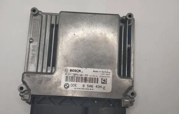 BMW 3 E90 E91 Engine control unit/module 850643401 030364644