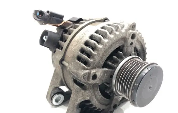 Citroen C4 II Picasso Generator/alternator 9678178280