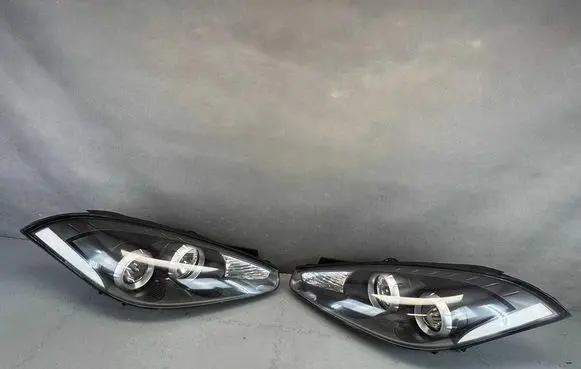 Hyundai Coupe Headlights/headlamps set 103419012983