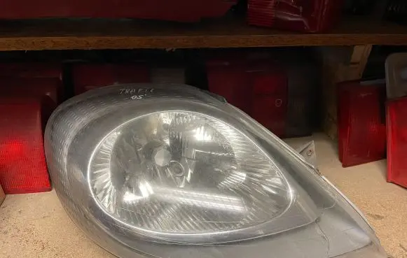 Renault Trafic II (X83) Headlight/headlamp 7700311372 91165720