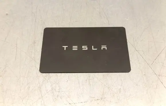 Tesla Model Y Ignition key/card