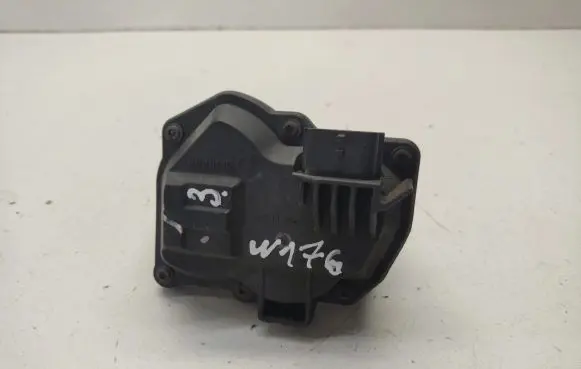 Mercedes-Benz A W176 Throttle valve 147B08010R B198CZ173556