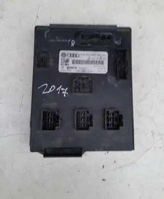 Volkswagen Touareg II Comfort/convenience module 4H0907063DA 22020001 F005V01547