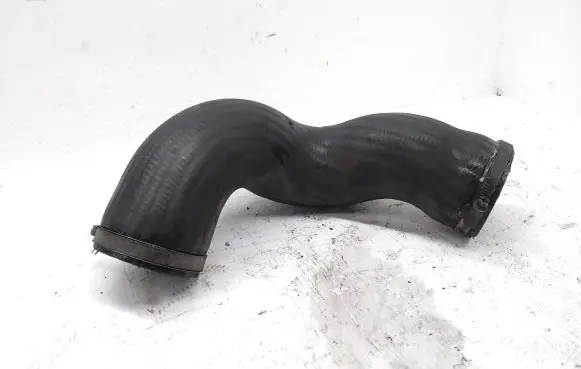 Volvo V70 Intercooler hose/pipe 30792883