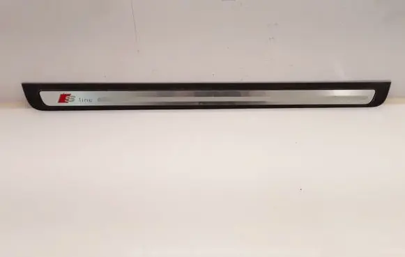 Audi A5 8T 8F Front sill trim cover 8T0853374