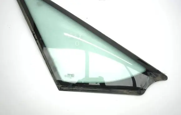 Renault Espace III Front door vent window glass four-door 