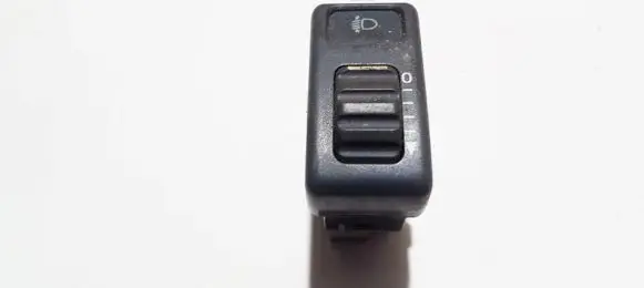 Volvo S70 V70 V70 XC Headlight level height control switch 9162960 97W31K
