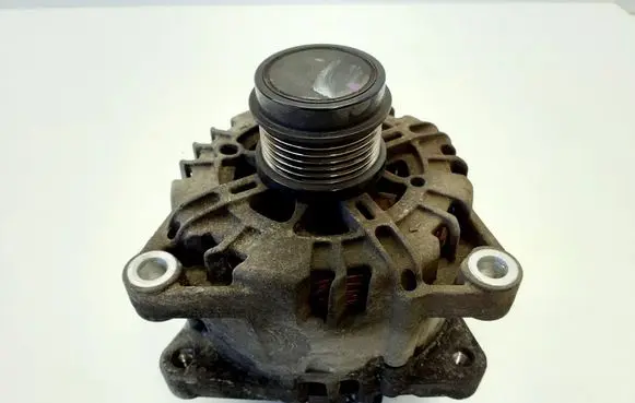 Ford Mondeo MK V Generator/alternator DS7T10300LD