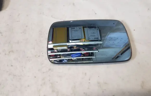 BMW 3 E36 Wing mirror glass E10117352 39298