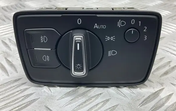 Light switch