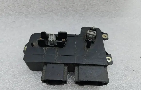 Audi A4 S4 B7 8E 8H Seat control switch 8E0959747