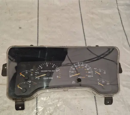 Speedometer (instrument cluster)