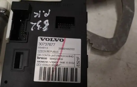 Volvo S40 Front door window regulator with motor 30737677 992745100 3M51R23201