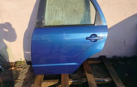 Suzuki SX4 Rear door ZCH