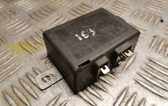 Mercedes-Benz ML W163 Aerial antenna amplifier 1638200289